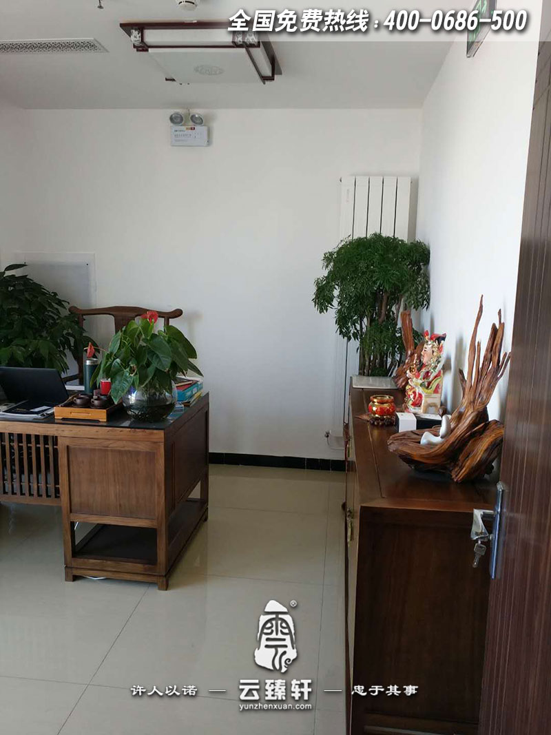 空調(diào)系統(tǒng)中式展廳領導辦公室裝修圖片